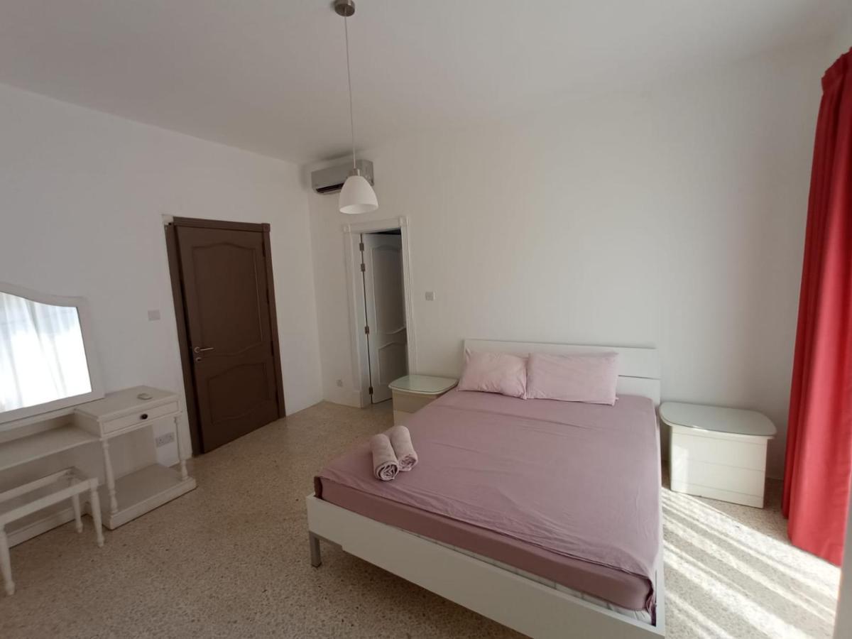 Modern Bedroom Gżira Kültér fotó
